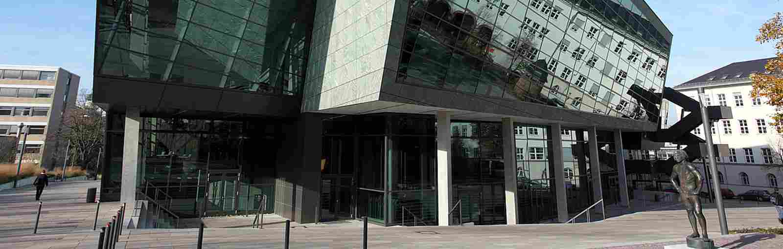 Darmstadtium 3